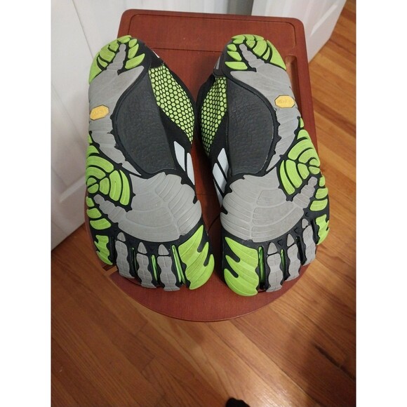 Vibram Five Finger Minimalist Shoes Size 40 8.5-9 Men's Black Green Yellow M3781 - Picture 7 of 7